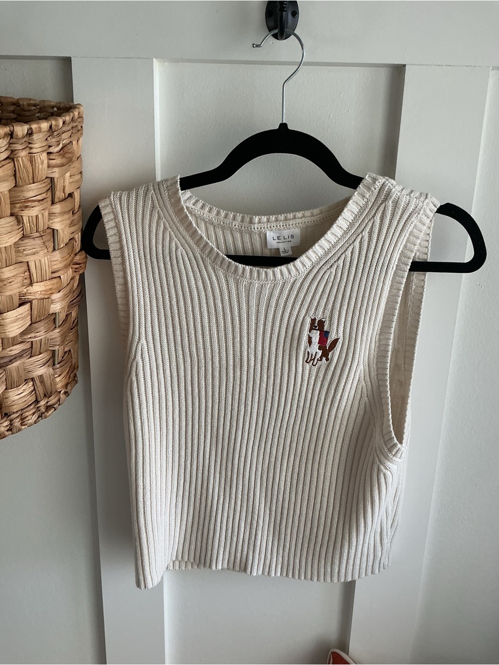 Le Lis Ivory Ribbed Knit Tank with Embroidered Horse